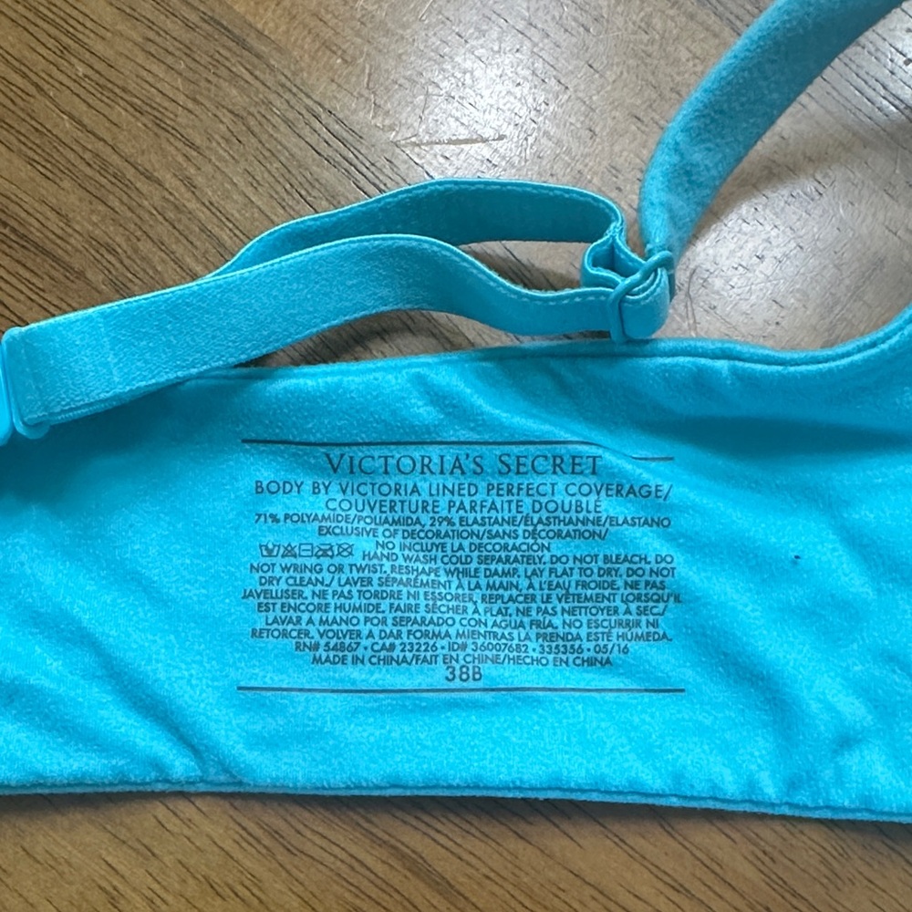 Victoria's Secret T-Shirt Bra in Bright Turquoise - Picture 2 of 3